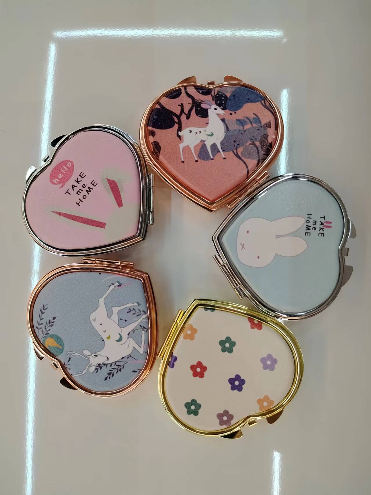 Festival gift: Heart-shaped PU customizable DIY household daily storage box with LOGO Item Picture