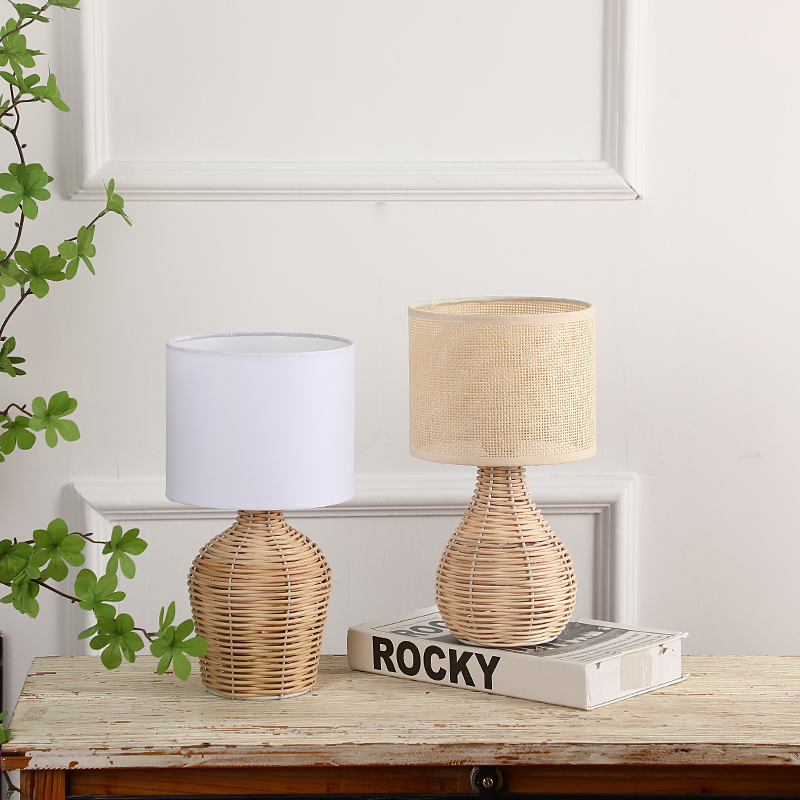 Hand woven lamp rattan lamp Interior decoration lamp Fabric lamp Vase lamp