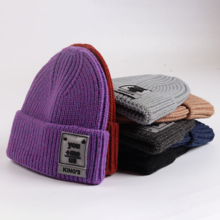 Hat Manufacturer OEM Lowest Price Hat Custom Logo Autumn Knitted Hat Wholesale Caps Fall And Winter Beanie For Outdoor