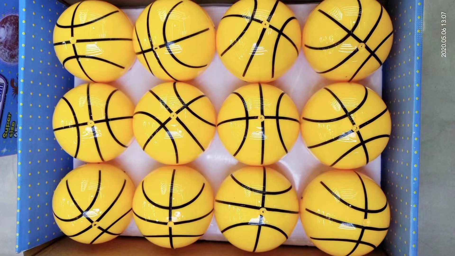 天润西瓜闪光水球/闪光足球/闪光排球/闪光篮球TR-10036详情3