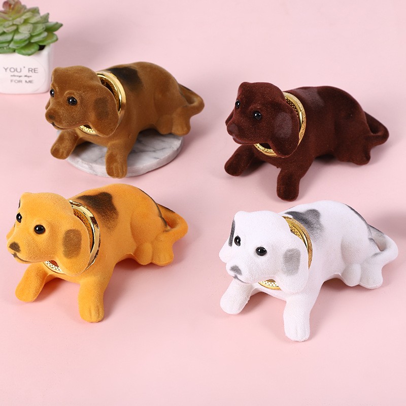 汽车摇头狗摆件 车载摆件摇头狗汽车 摇头狗仿真摇头狗摆饰                                详情1