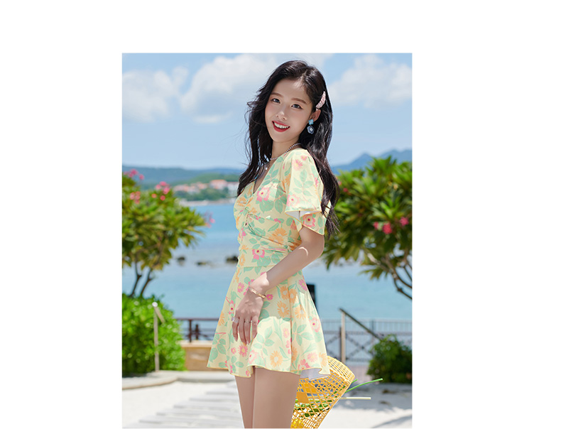 Conservative swimsuits for women to look slimmer and cover the belly while soaking in hot springs. Korean Instagram fairy-like one-piece 2022 new fashionable skirt-style swimsuits pic 13