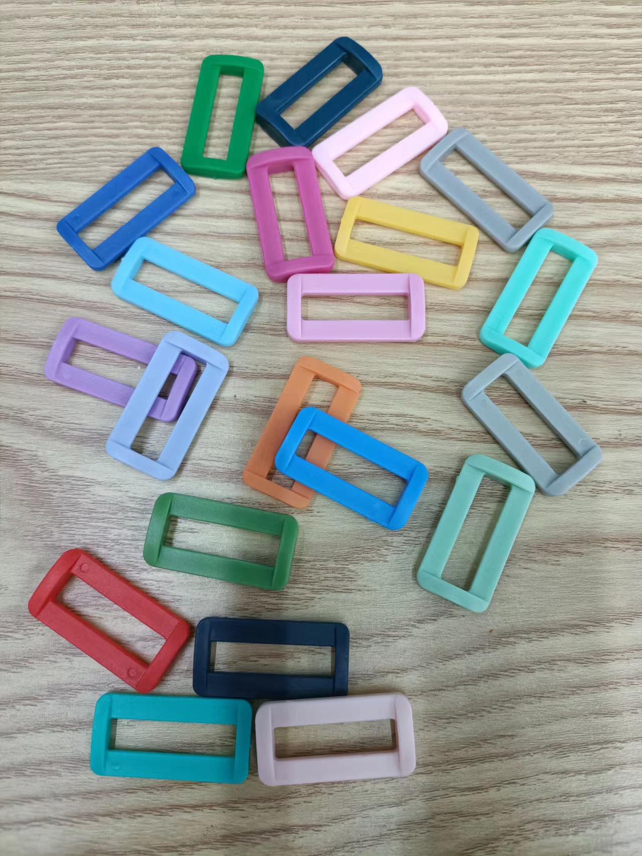 Thickened Red Light Bulb Buckle Lobster Buckle Action Figure Key Chain Plastic Key Chain Case Hook Buckle Acrylic Lobster Buckle Specification drawing