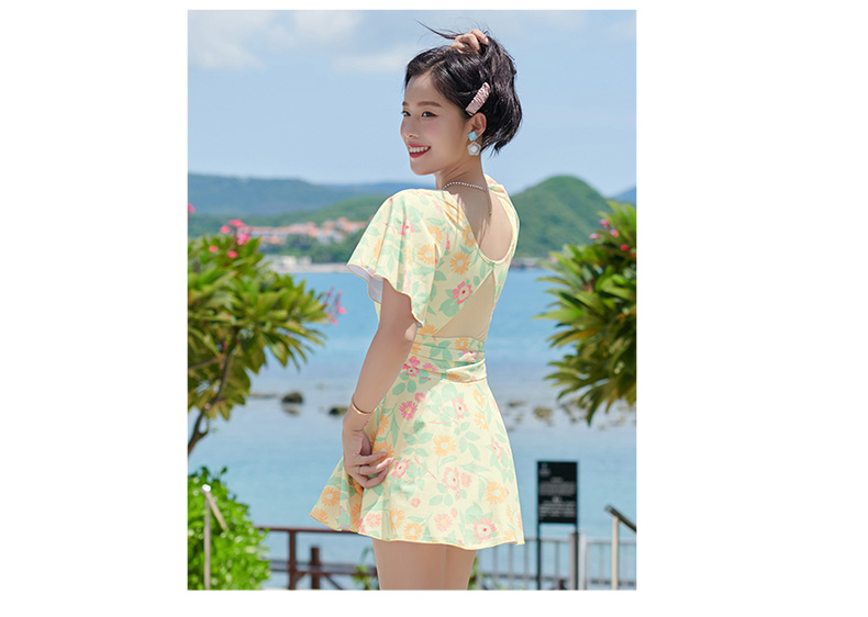 Conservative swimsuits for women to look slimmer and cover the belly while soaking in hot springs. Korean Instagram fairy-like one-piece 2022 new fashionable skirt-style swimsuits pic 14