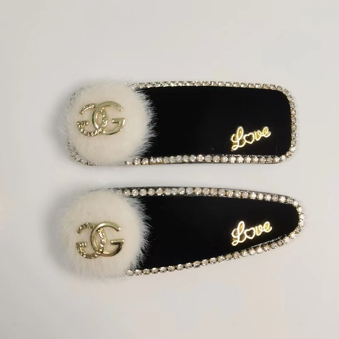 Autumn And Winter Side Fringe Super Cute Cartoon Japanese Letter Bb Clip Clip Net Red One Word Clip Item Picture