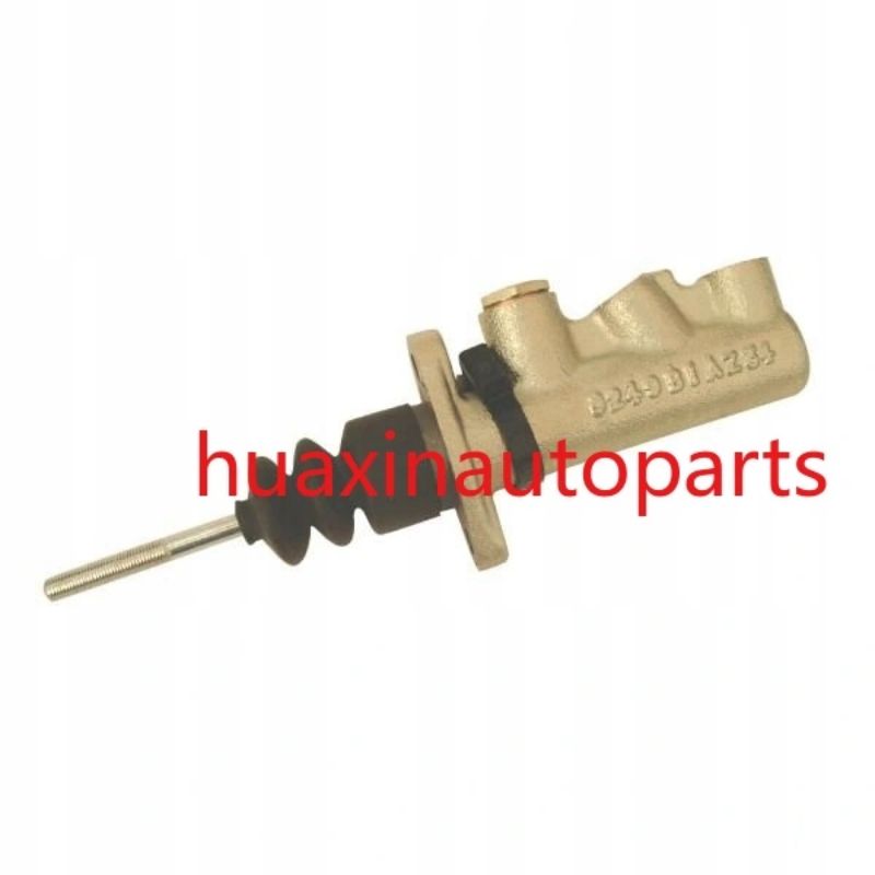Massey Ferguson Brake Master Cylinder, 3305623M92