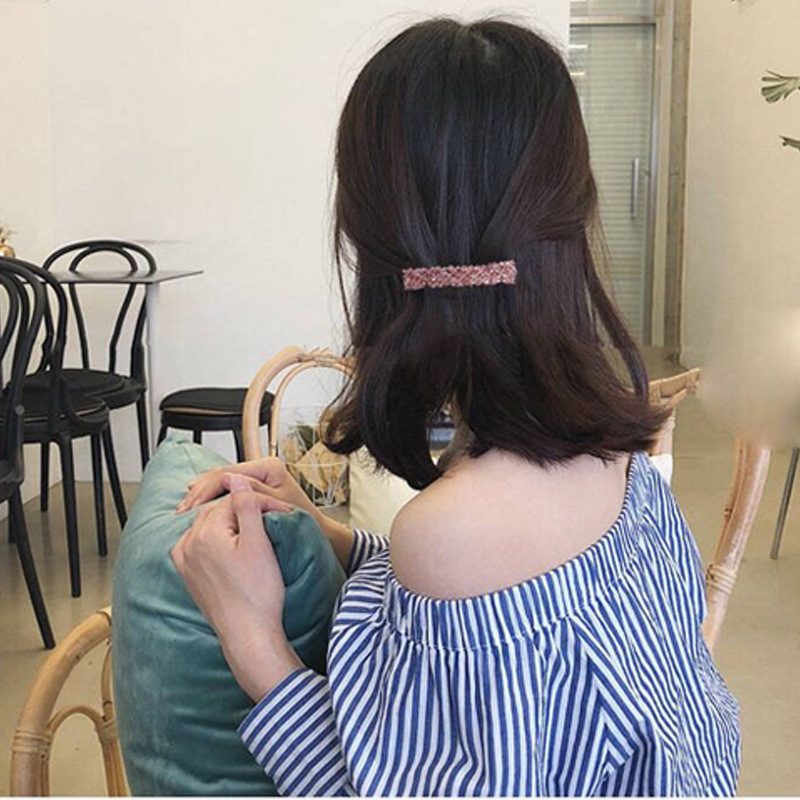 Korean Accessories Flash Diamond Headpiece Hairpin Four Rows Of Crystal Fishing Line Braided Edge Clip Exquisite One-Line Spring Clip Hairpin Lady Application Scenario