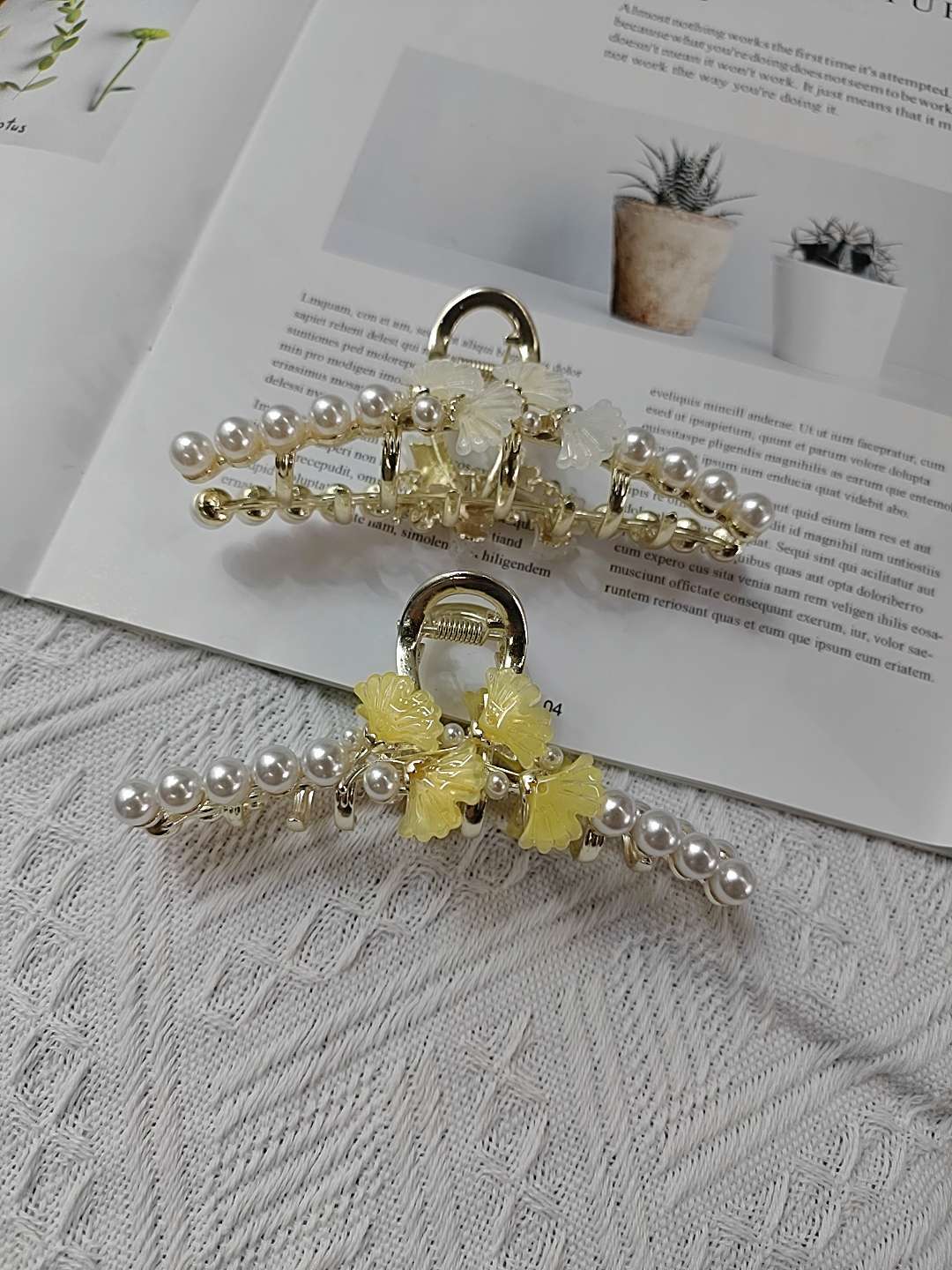 Alloy Korean Version Full Diamond Glass Lady Children Butterfly Claw Rose Gold High Precious Purple Application Scenario