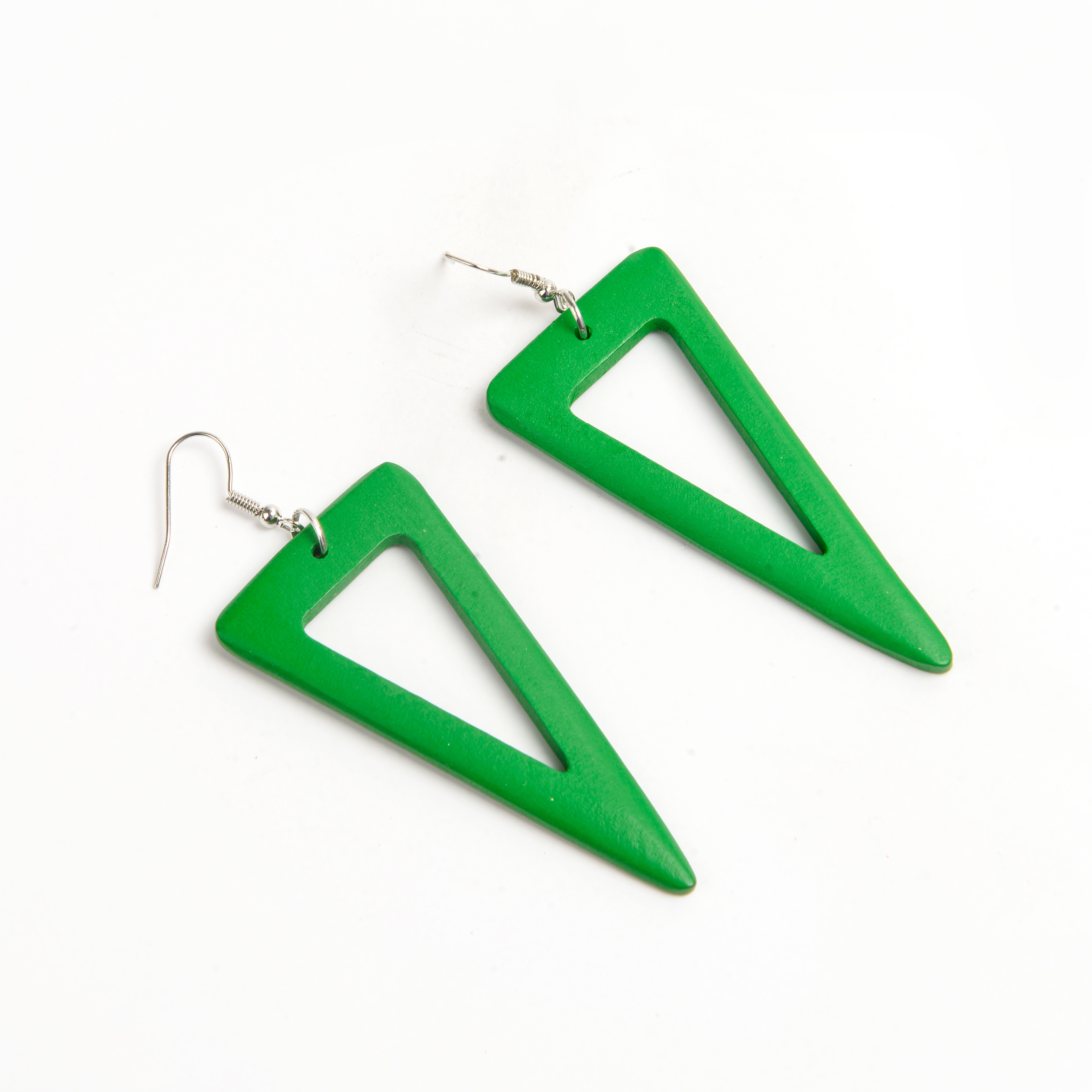 Simple Japanese and Korean fashion triangle earrings for women with personality for women with hollow geometry metal studs for women Fucocona-580 thumbnail