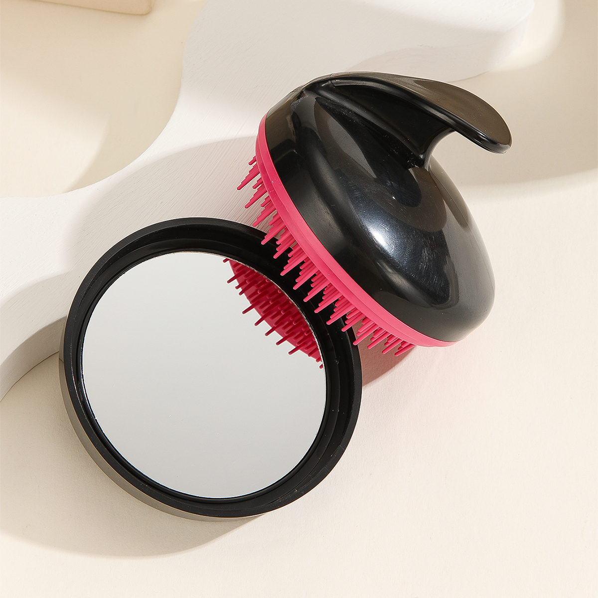 Hair washing brush, hair washing and combing, massage comb, soft rubber hair washing comb, cleaning comb Item Picture