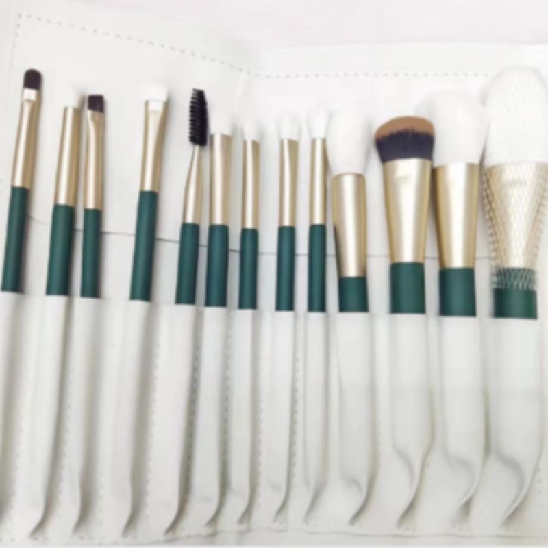 Factory direct sales of high-end series makeup brush sets and green makeup tools Application Scenario