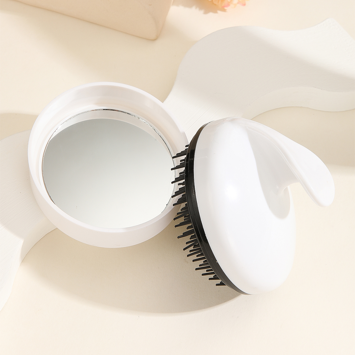 Hair washing brush, hair washing and combing, massage comb, soft rubber hair washing comb, cleaning comb Specification image