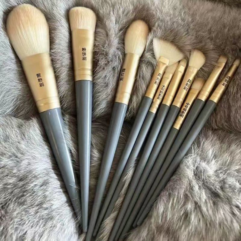 Cangzhou 10 Blue Bridge Makeup Brush Set for Beginners, loose powder brush, Eyeshadow brush, Foundation Brush, Soft Bristles