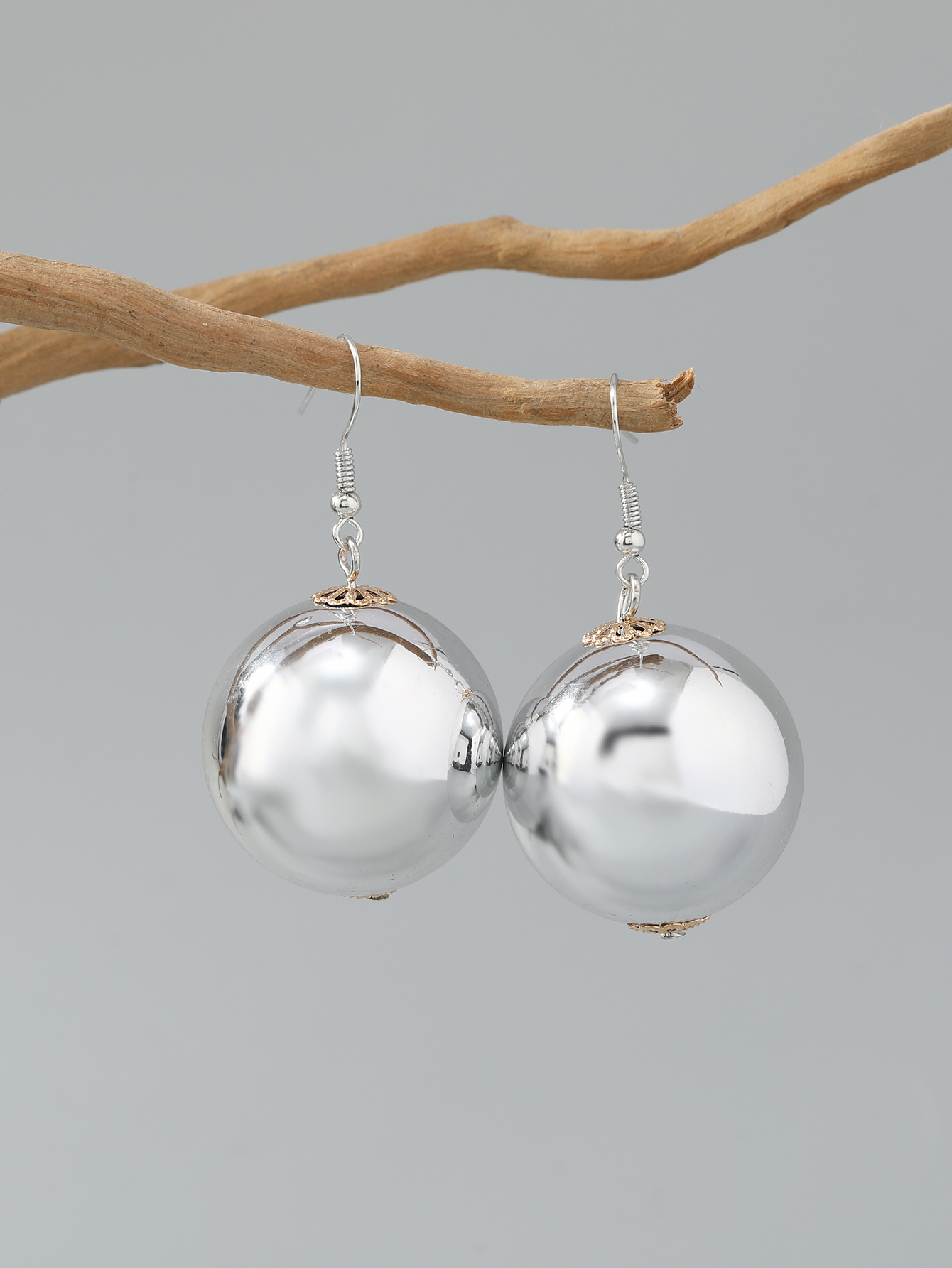 Large beaded hook fashionable personality temperament earrings high sense drop Fu Coconut Coco-562