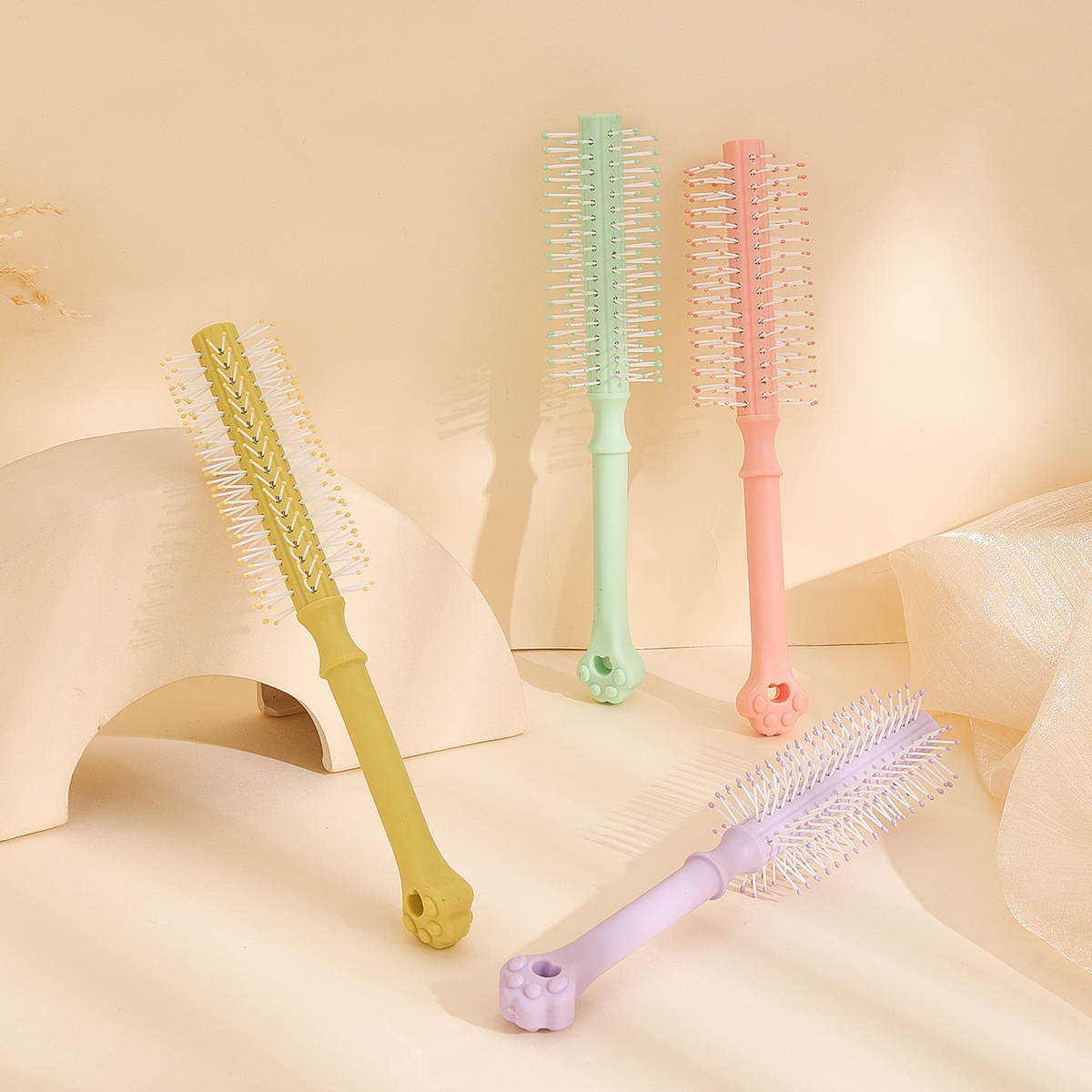 Cartoon cute little cat comb, curly hair comb, cylindrical roller comb, fluffy shaped comb, anti-static comb