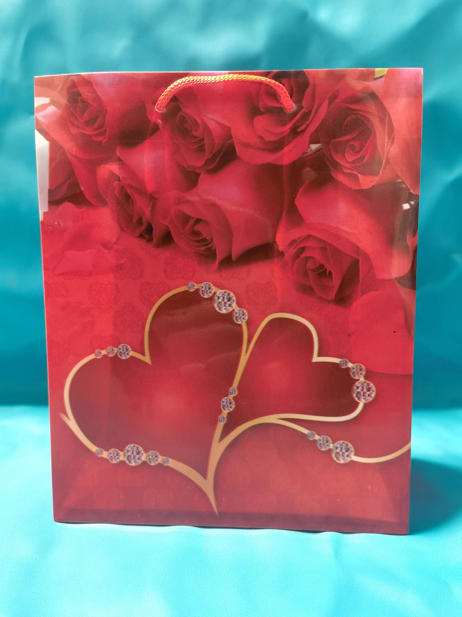 Spot PP transparent gift bag new gift bag Valentine's Day wedding shopping Mother's Day holiday gift bag pp frosted gift bag clothing shopping bag manufacturers direct thumbnail