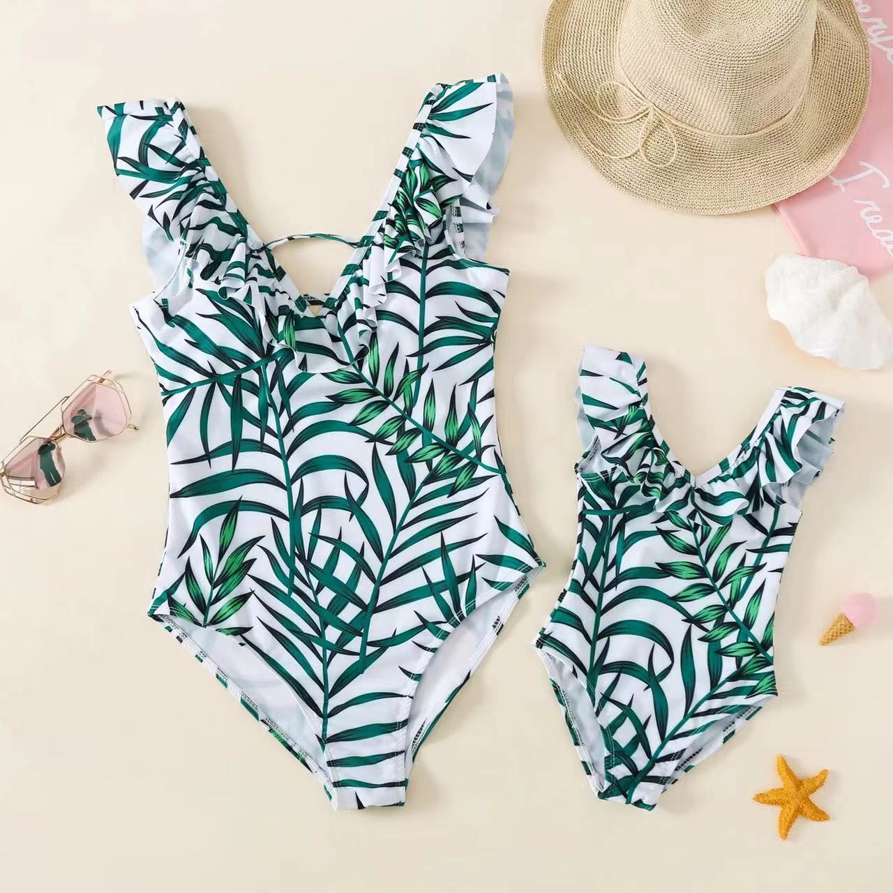 New family swimsuit quick dry beach pants small children swimsuit manufacturers spot wholesale beach swimsuit