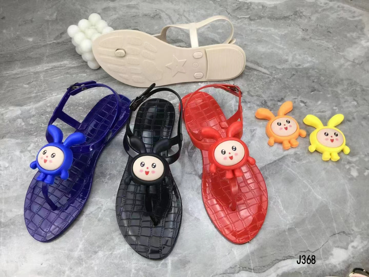Factory direct flip-flops new fashion flip-flops comfortable flip-flops flip-flops belt buckle sandals women