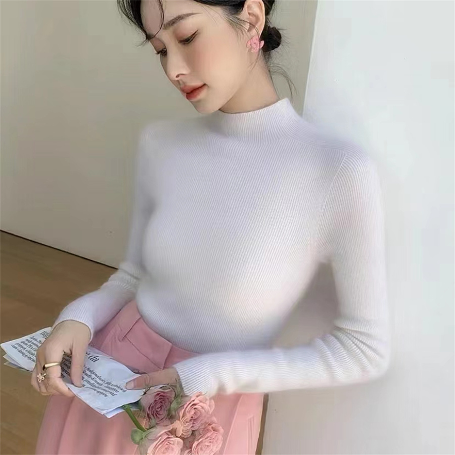 Spring New Korean Version Of The Cold Warm Slimming Temperament Sweater Solid Color Matching Thin Long Cardigan Slimming Long Sleeve Sweater Women 3 Application Scenario