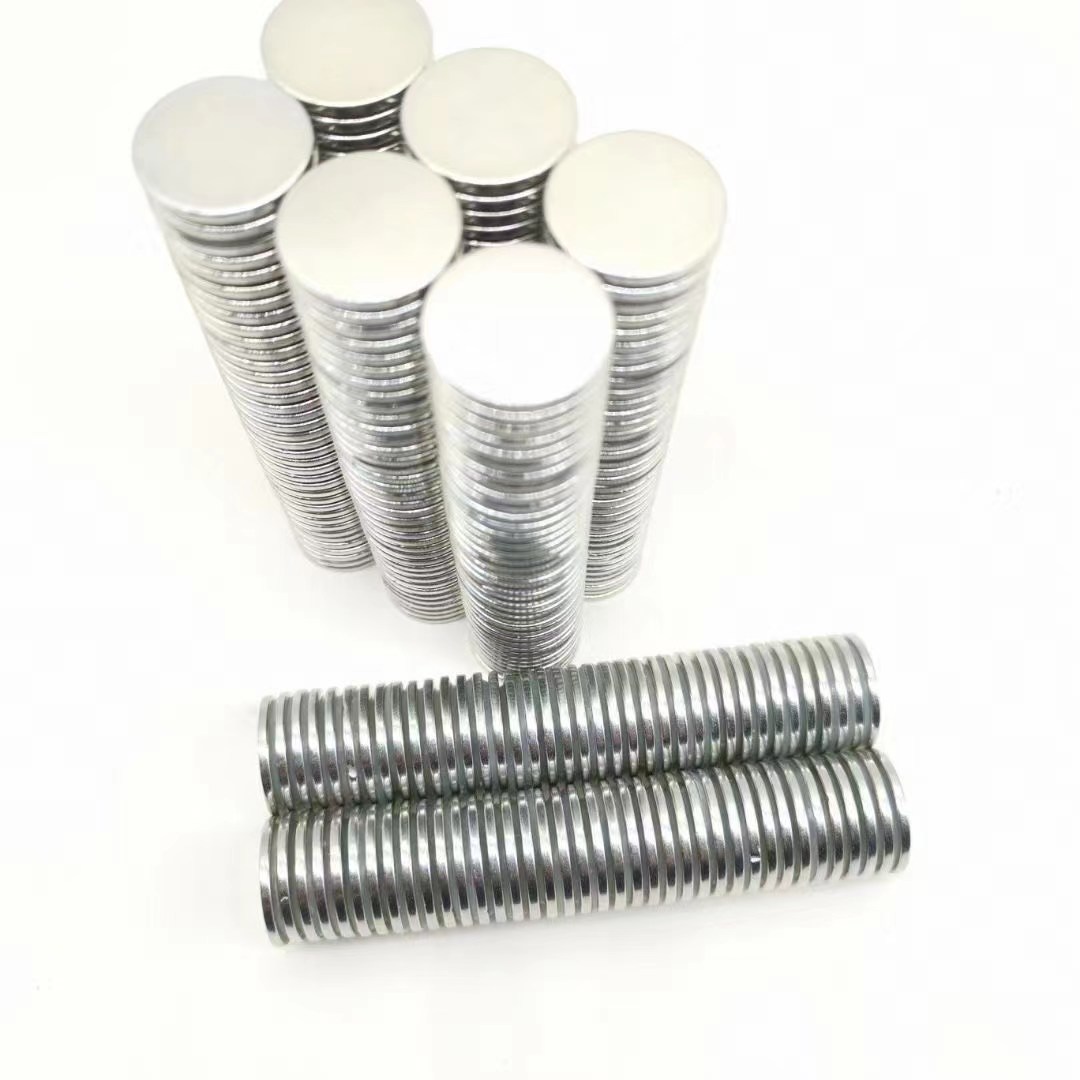 Luggage Accessories Magnetic Disk Application Scenario
