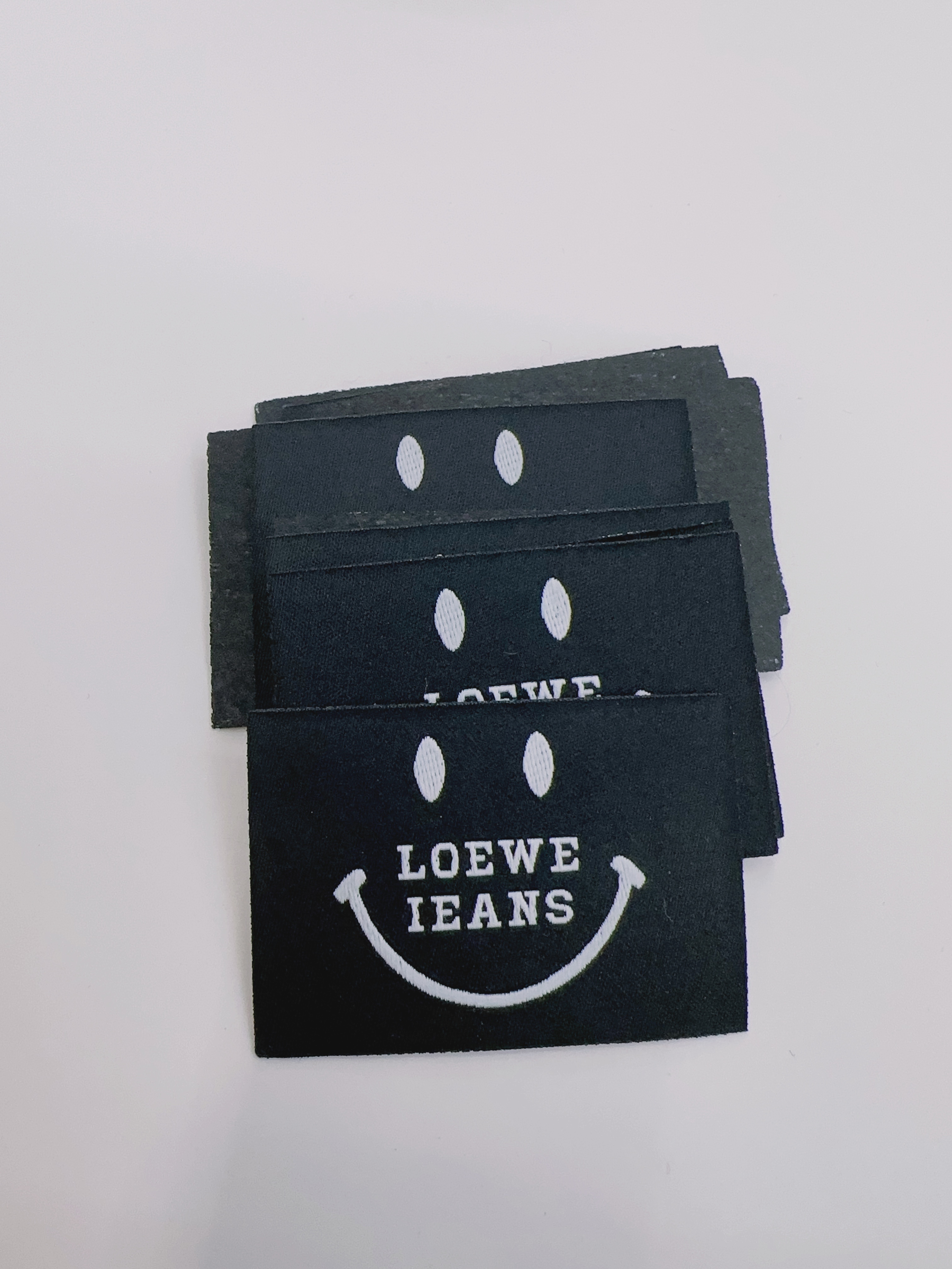 Loewe Ieans On Black Application Scenario
