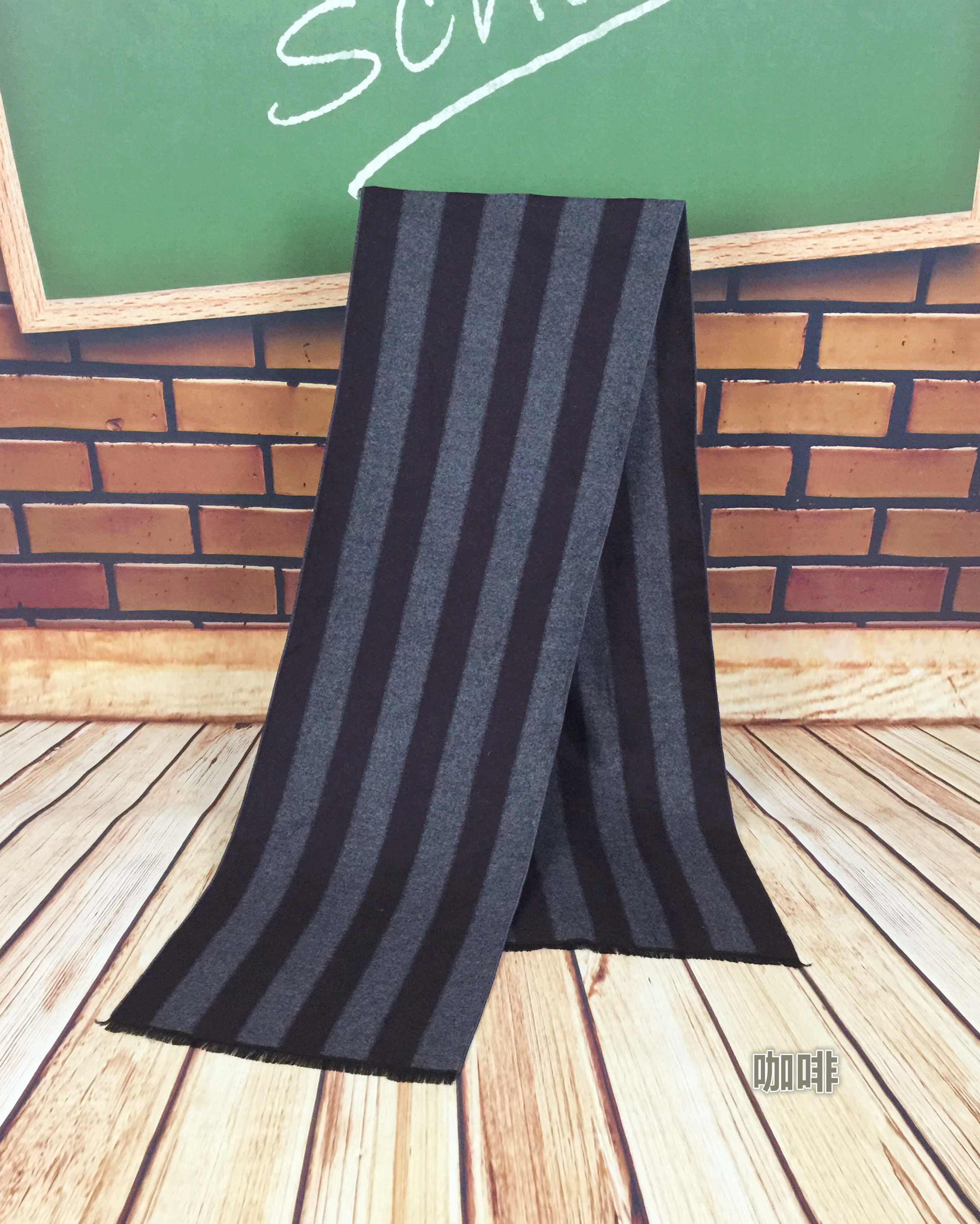 Autumn and winter Korean version of men's rayon scarf striped pattern decoration students male long matching checkered stripes Amazon Taobao e-commerce exclusively for scarves Item Picture