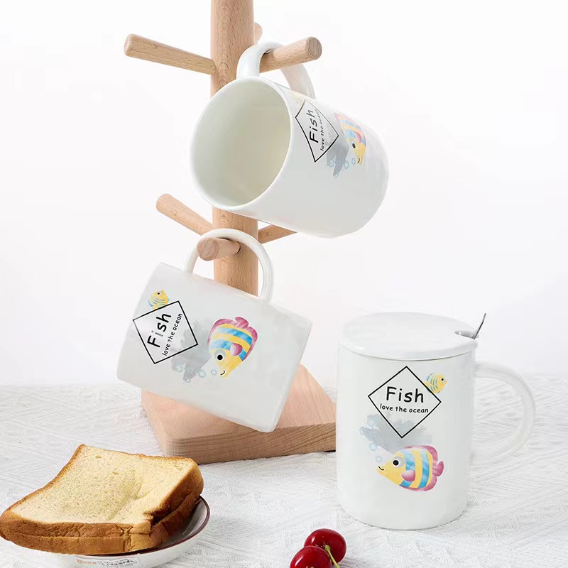 Fashion Simple Fish Fun Mug Office Home Coffee Cup Milk Tea Cup Water Cup With Hand Gift Cup Application Scenario