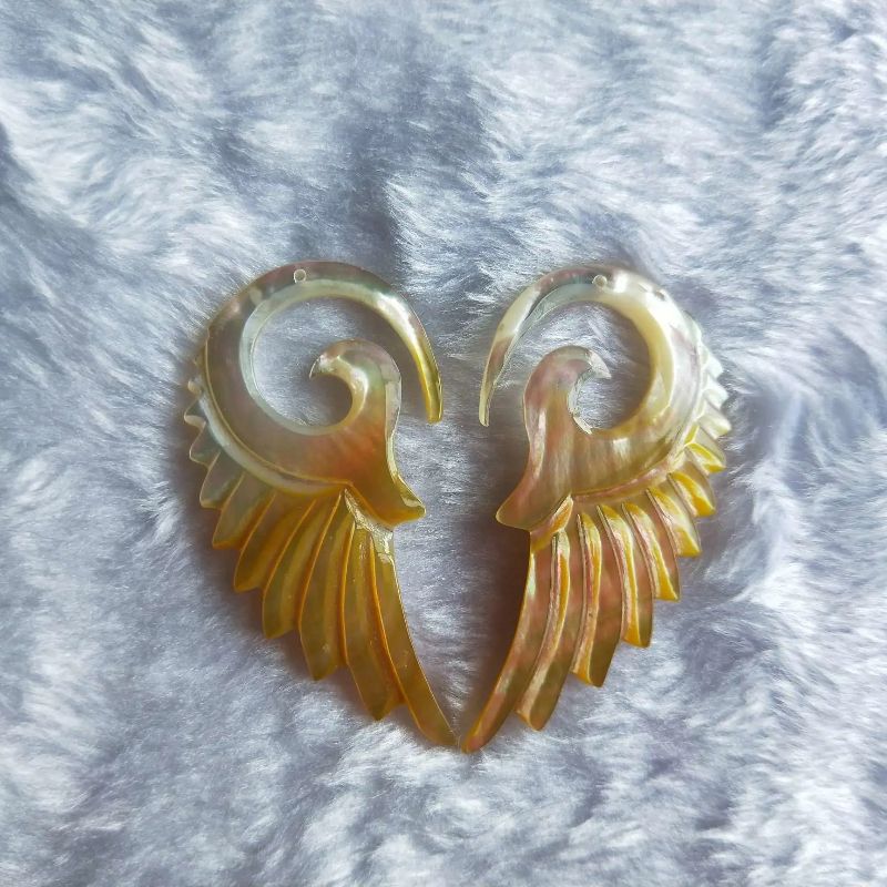 天然贝壳饰品贝壳配件贝壳雕刻黄蝶贝翅膀雕刻DIY配件
