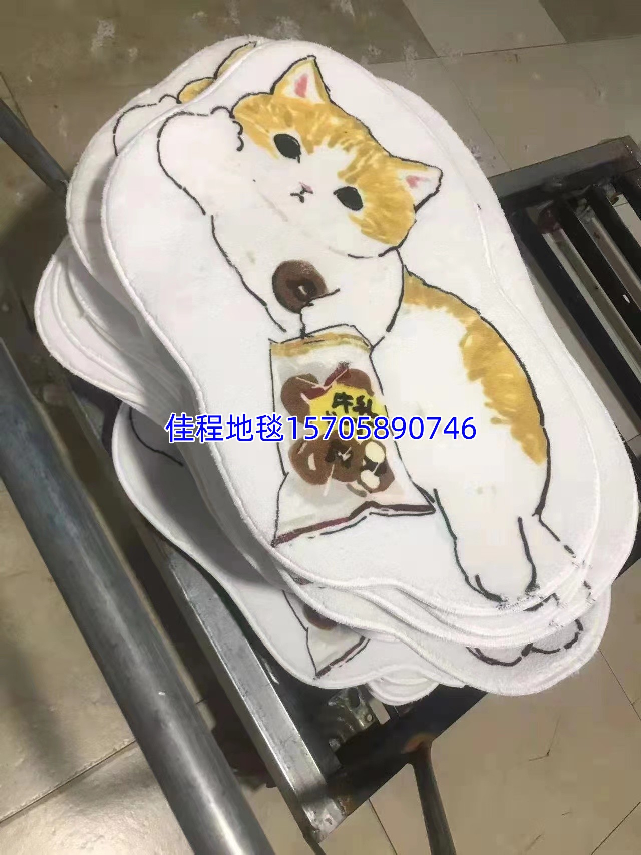 仿羊绒数码印花地垫猫咪地垫脚垫地毯防滑垫床边毯厨房垫门垫 产品质量好 图案很漂亮可以来图定制尺寸50*80cm详情8