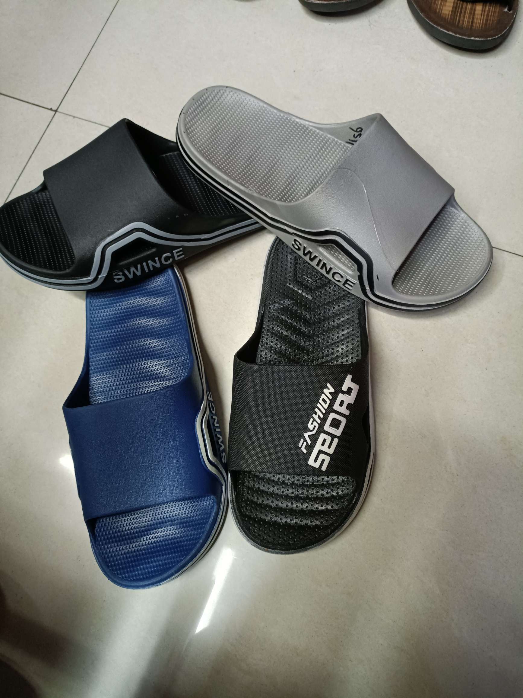 Home slippers Men's sandals Summer bathroom slip-proof deodorant slippers blow out shoes PVC new material sandals thumbnail