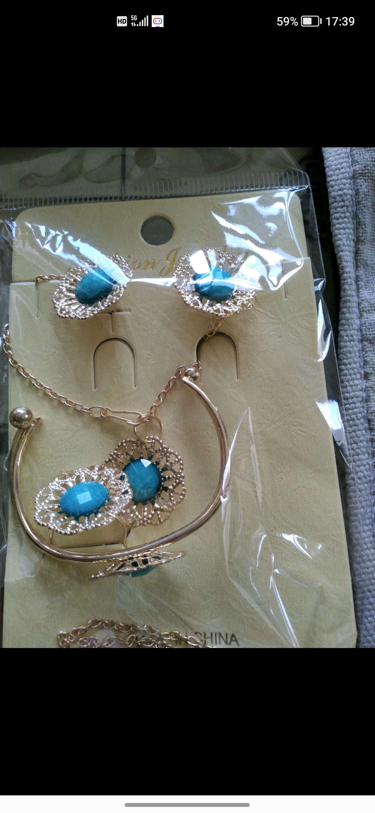 Water Orchid 4-Piece Set details Picture