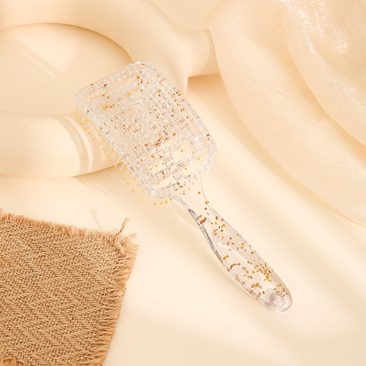 Wholesale transparent combs, plastic combs, long hair smoothing combs, wide-toothed fluffy styling combs