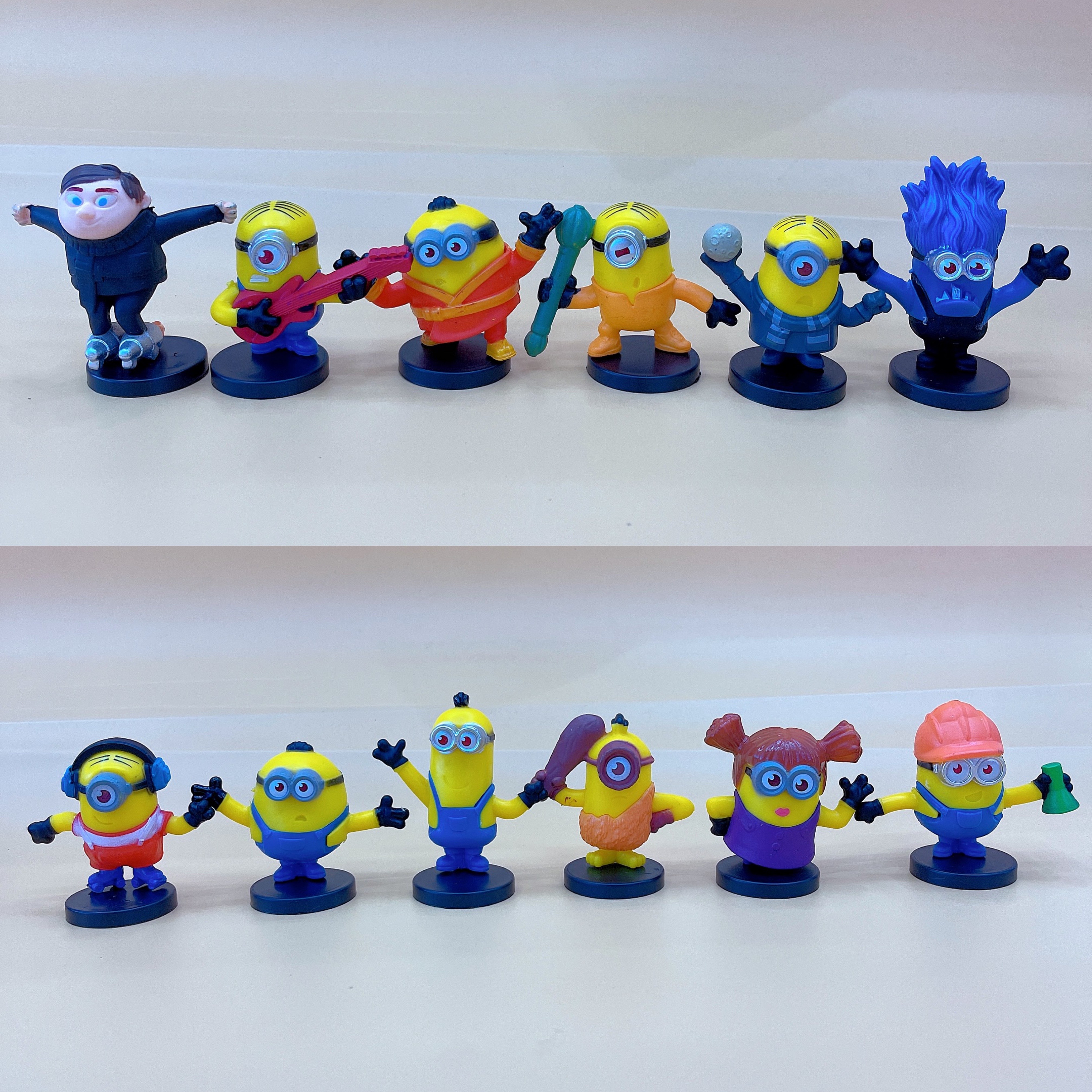 12 little yellow hands do dad model decoration doll toy blind box key chain pendant car twist egg gift thumbnail