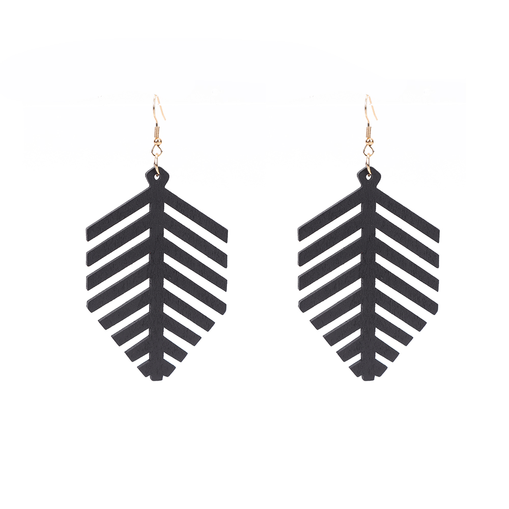 Chinese fir leaf wooden pendant earrings ladies ethnic style geometric hollow earrings earrings European and American accessories wholesale customization details Picture