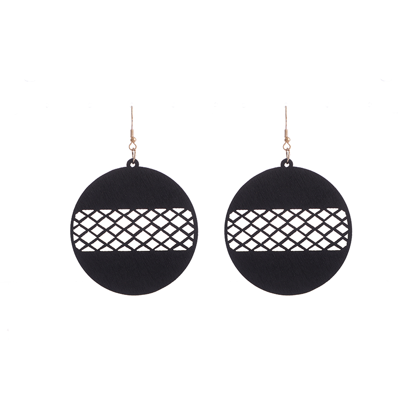 Round retro wood lattice hollow pendant earrings ladies national style fashion personality wood earrings earrings European and American accessories wholesale customization full figure
