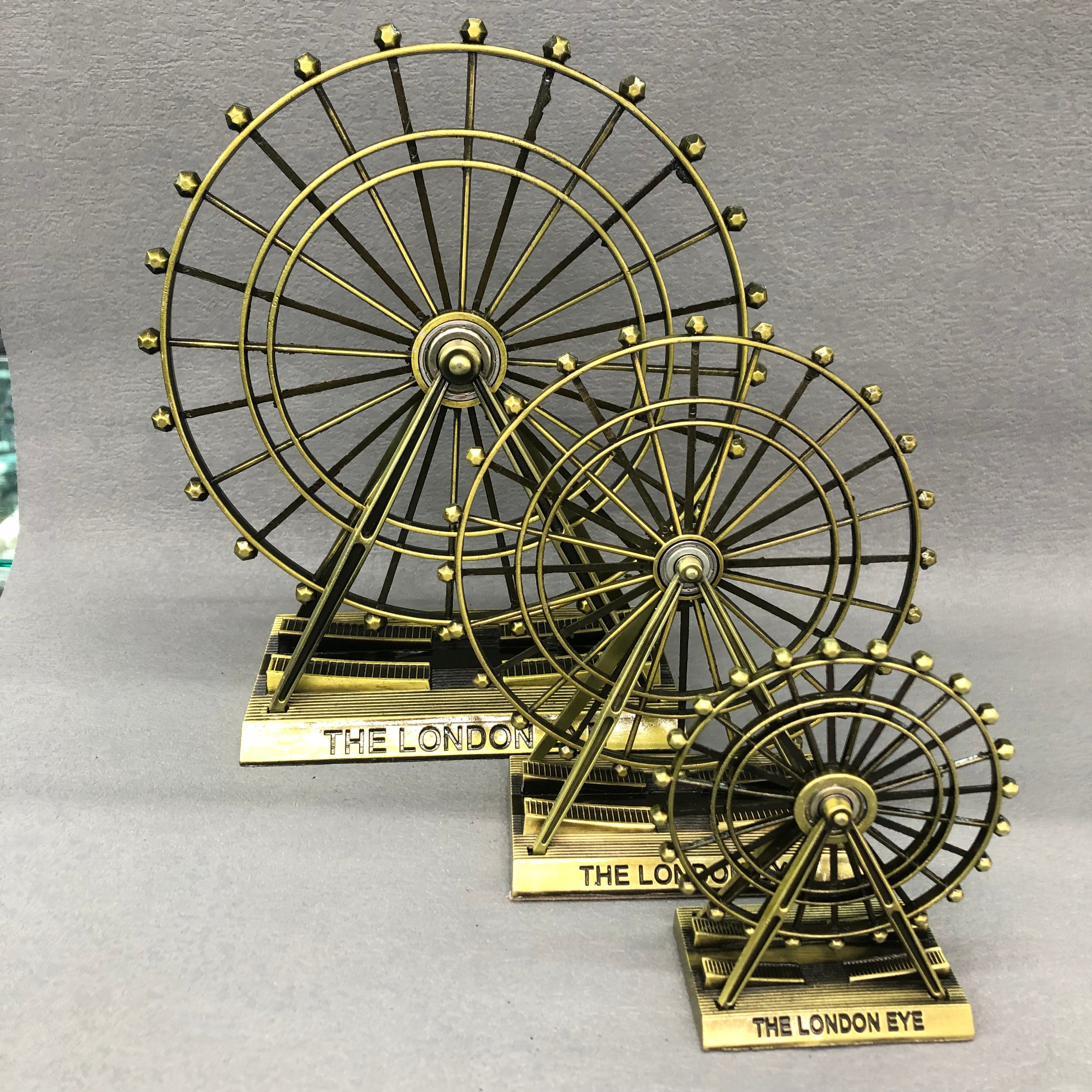 Wholesale metal Ferris wheel world landmark alloy model Eiffel Tower Burj Dubai Guangzhou Tower metal artifact office decoration gifts thumbnail