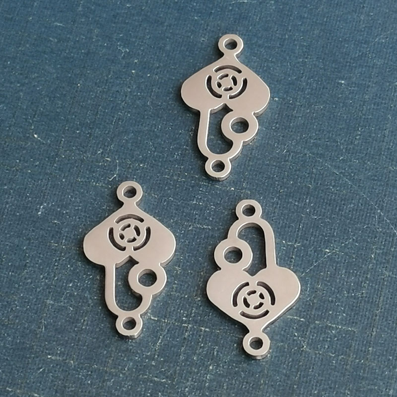 Cross-border hot mirror titanium steel mini concentric lock bracelet pendant accessories DIY double hole heart lock lovers wholesale