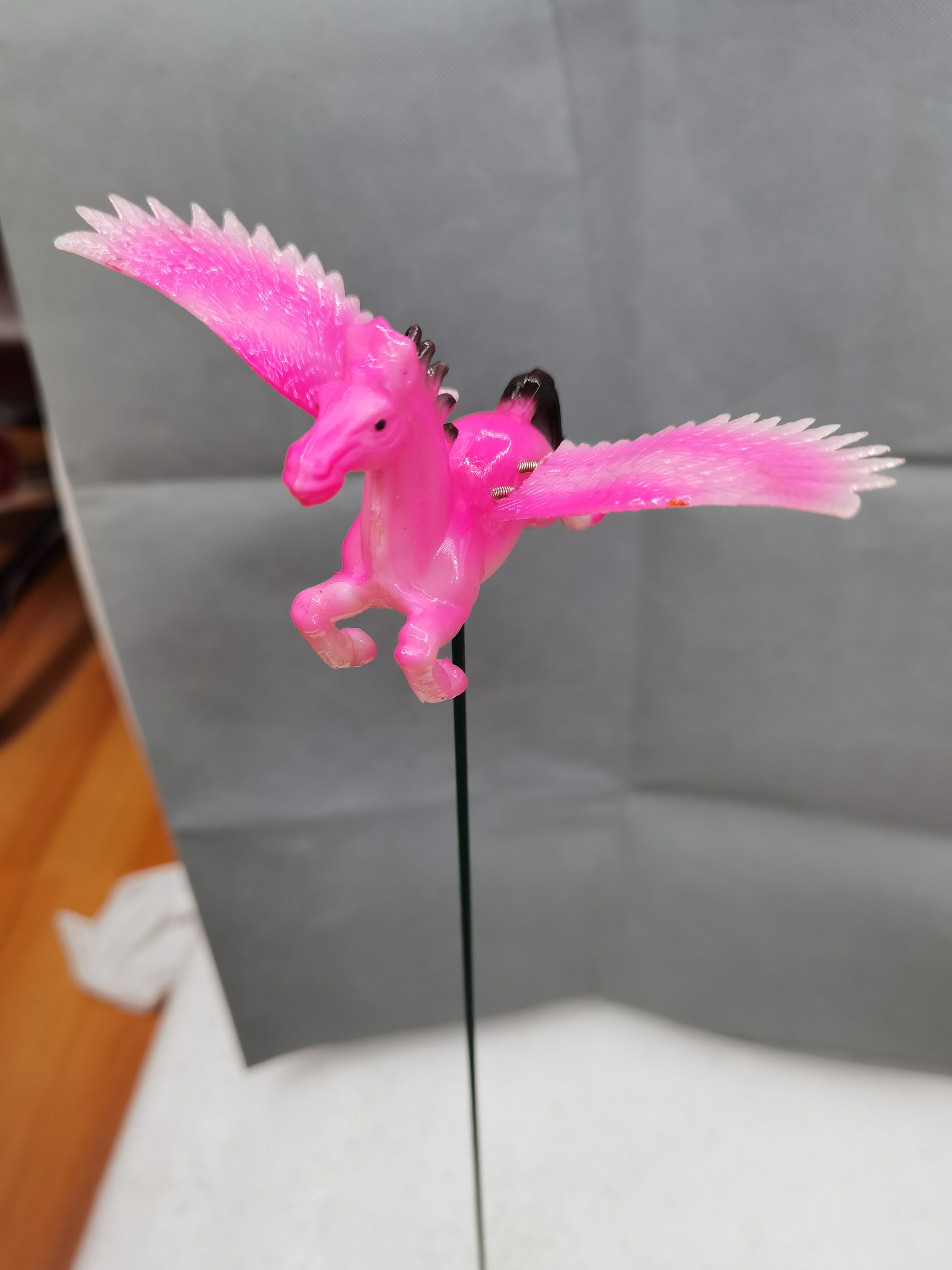 Garden Style Pegasus Plug-In Garden Villa Decoration Ironwork Flower Insertions Gardening Grocery Crafts Decorative Crafts Application Scenario