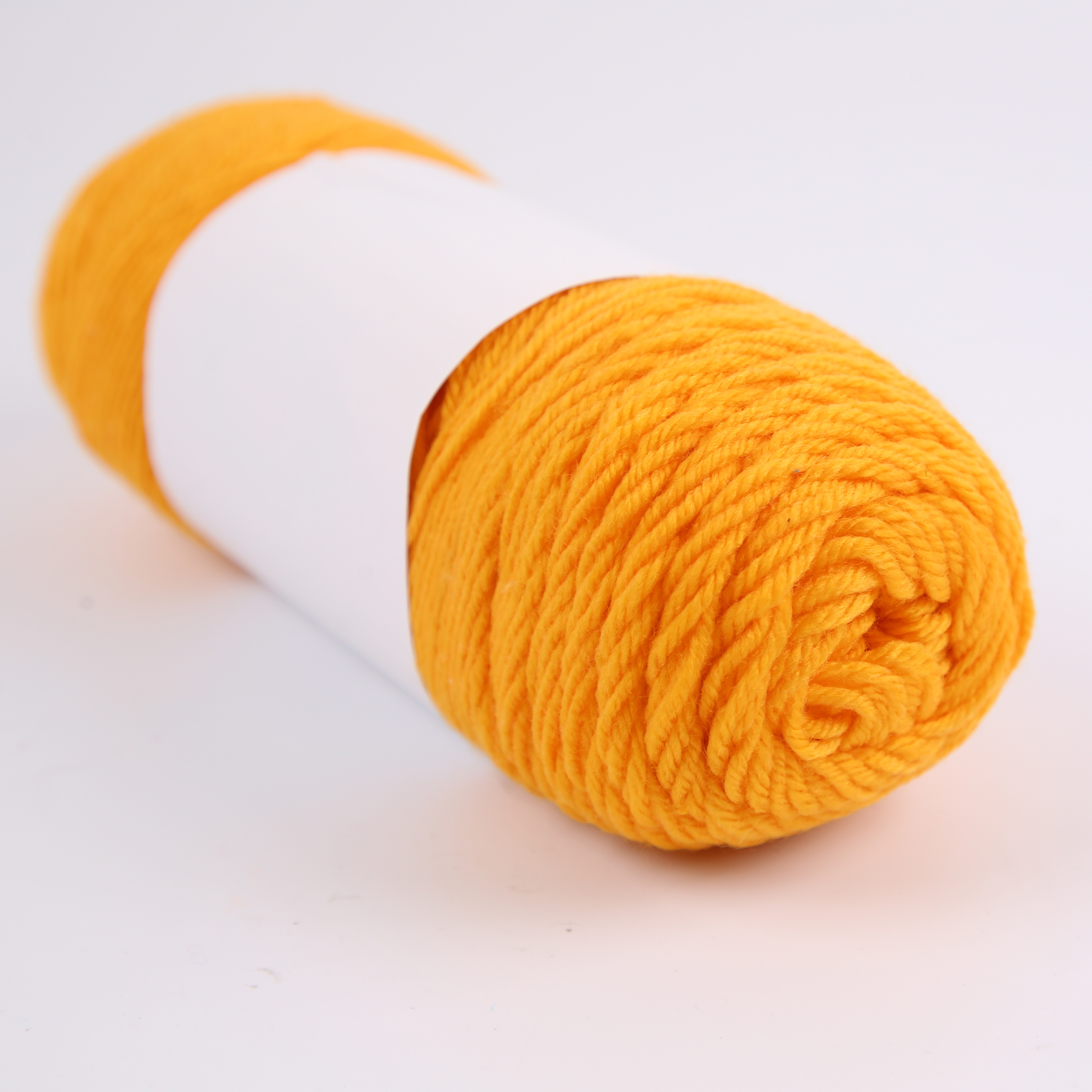 In 2023, factory direct sales of new best-selling DIY handmade acrylic yarn toys Item Picture
