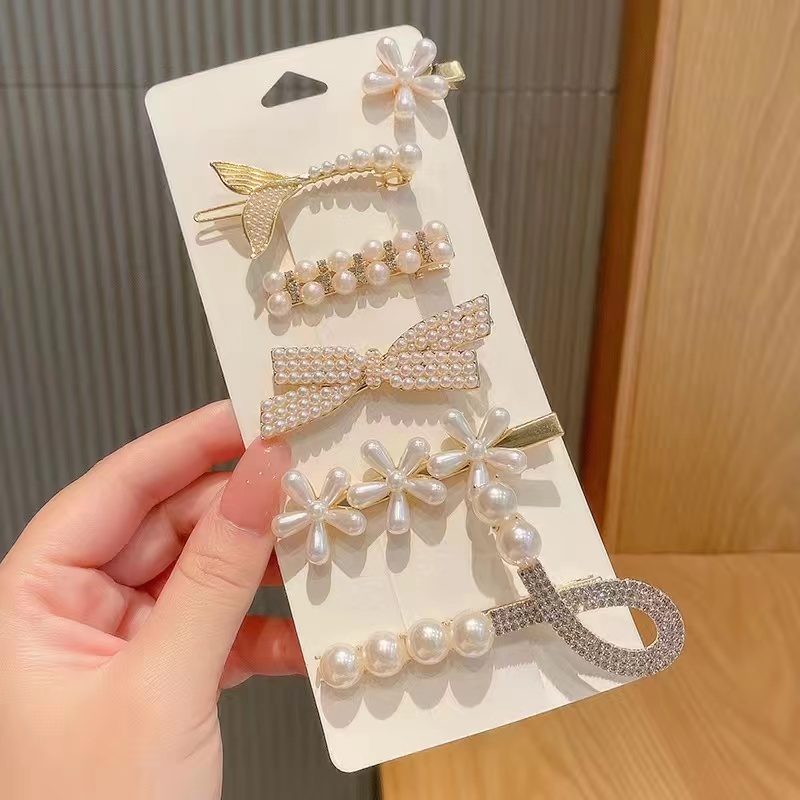 The 2023 new water diamond hair clip, side one-piece clip, Korean girl bangs hair clip pic 5