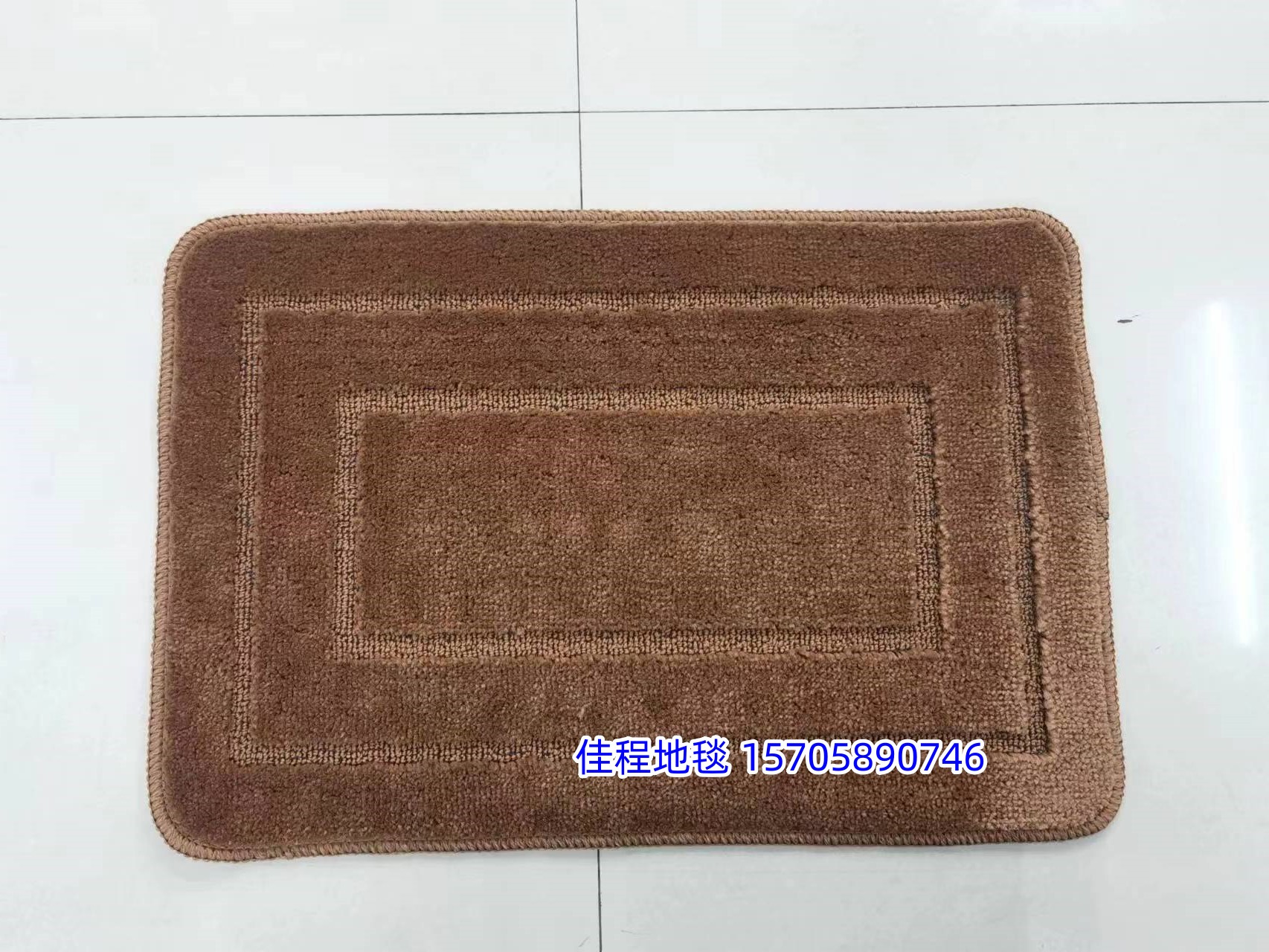 The new round frame twisted floor mat, carpet floor mat, door mat, interior mat, jacquard floor mat, kitchen mat, anti-slip mat, high and low circle floor mat are of good quality. There are multiple styles and colors. The size is 40*60CM details Picture