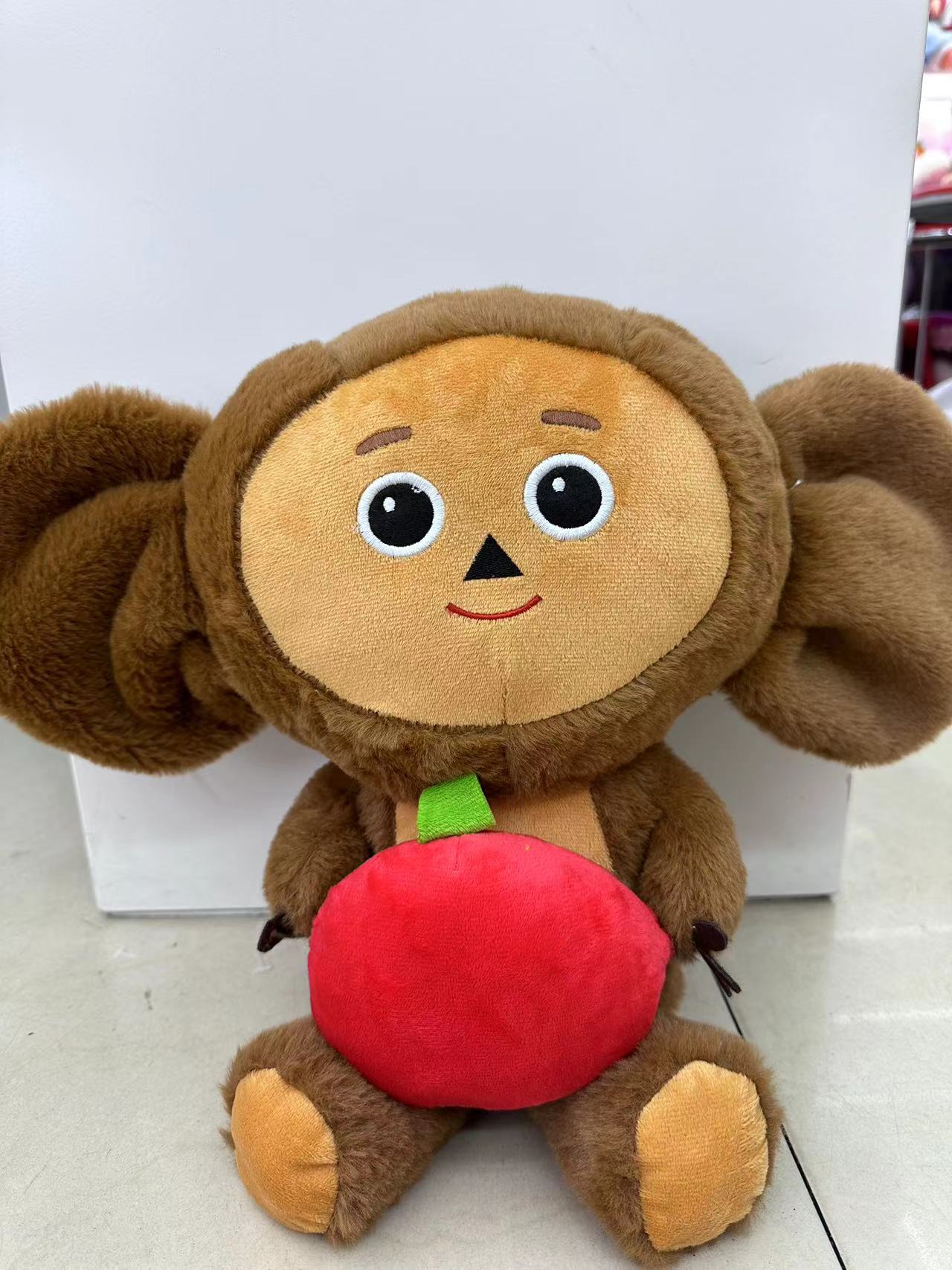 Russian bestsellers, cute plush toys with big eared monkeys, couple gifts, small animal models, anime merchandise, cute collectibles, and peach-hugging dolls
