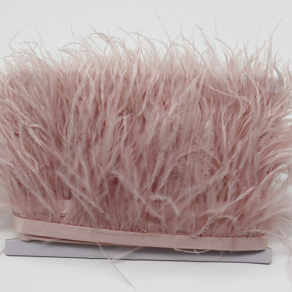 Huike Factory Direct Sales 8Cm~10Cm Leather Pink Ostrich Wool Cloth With Wedding, Clothing Decoration Can Be Diy Item Picture