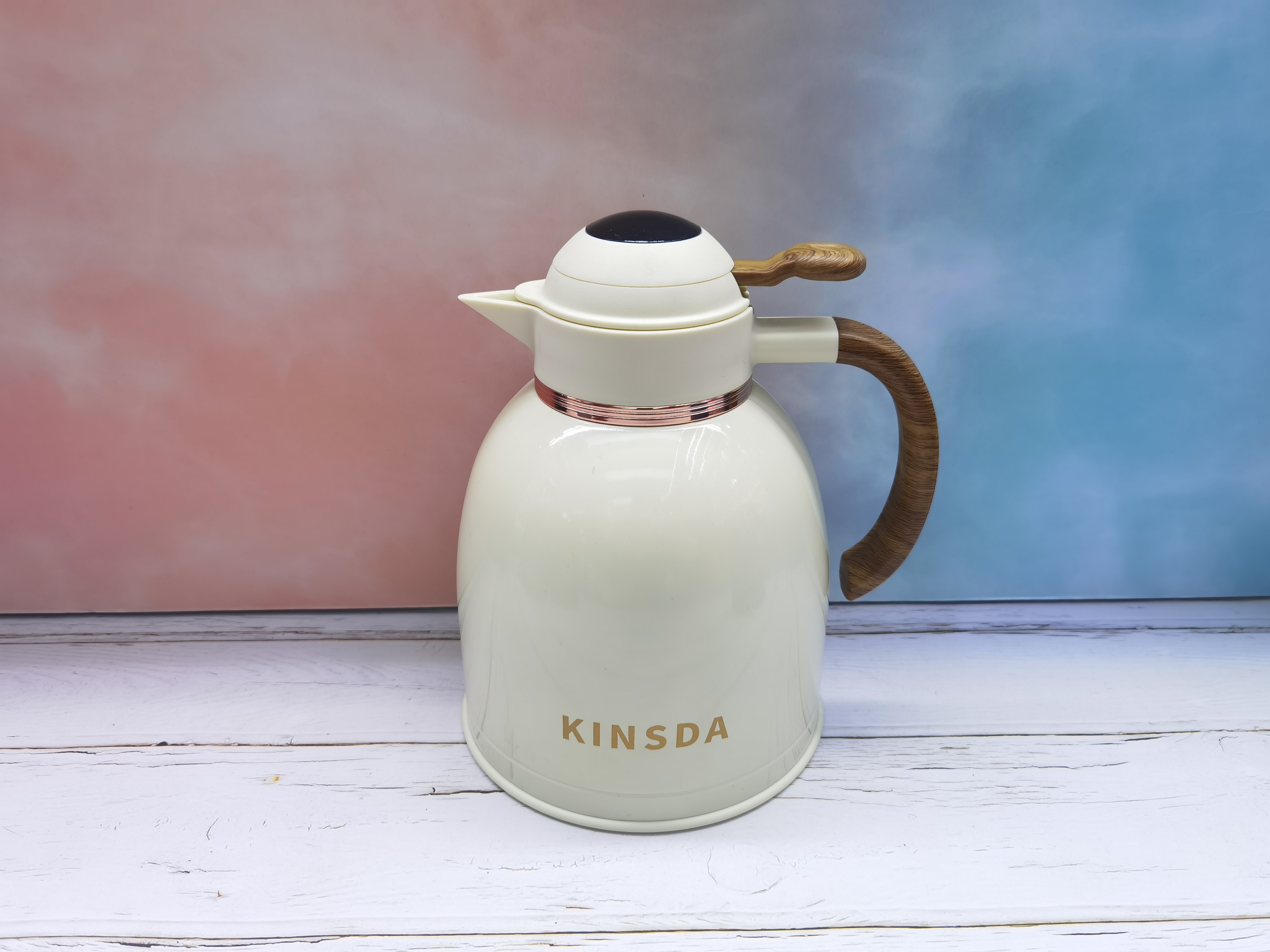 Insulated Tea Kettle Application Scenario