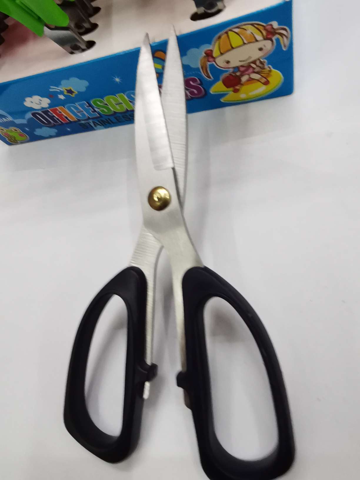 Powerful scissors, department store scissors, hardware tools, knives, scissors, kitchen scissors, stainless steel powerful scissors, household scissors details Picture