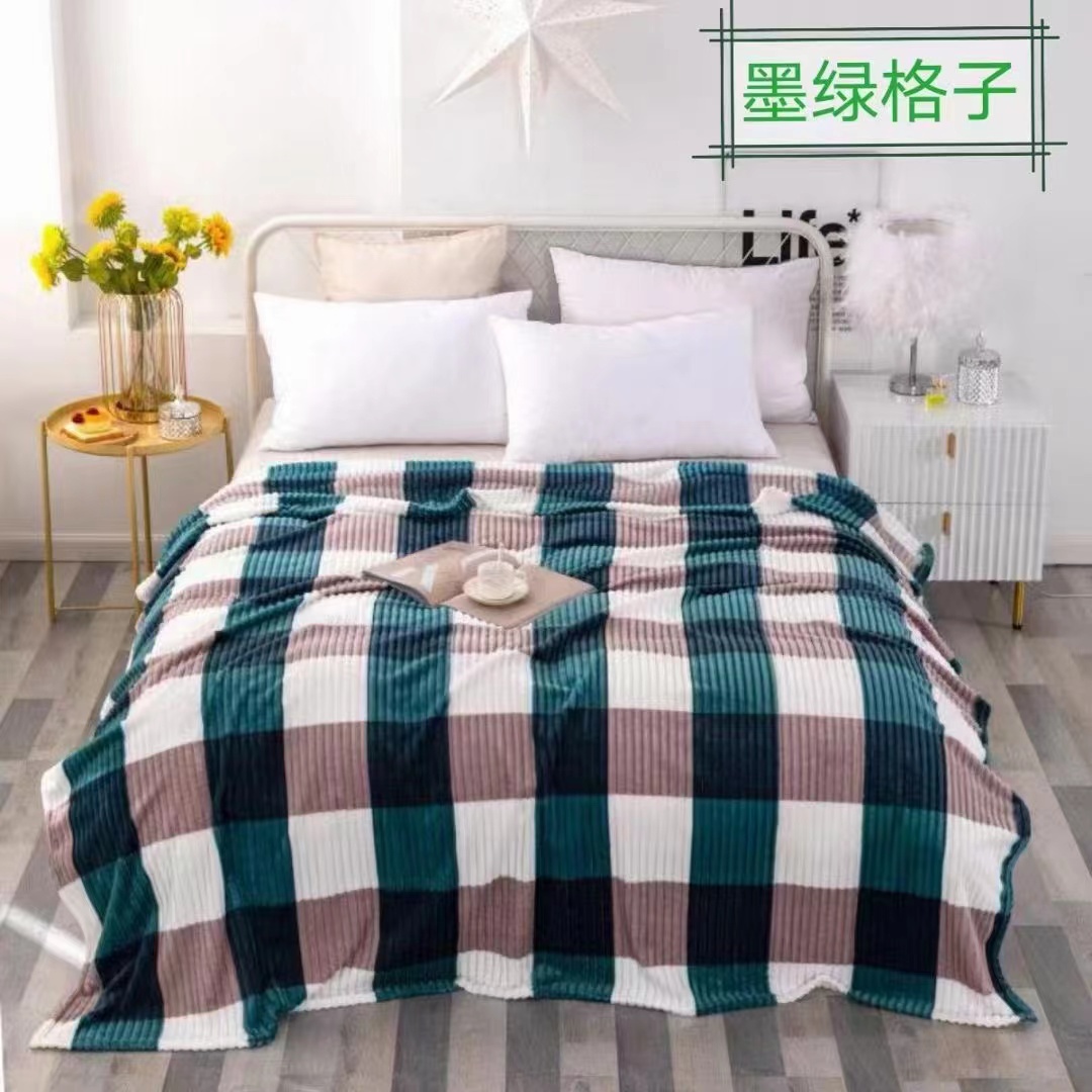 The New Fleece Plaid Drawn Blanket Is Suitable For Comfortable Skin Friendly Bedding For All Seasons Item Picture