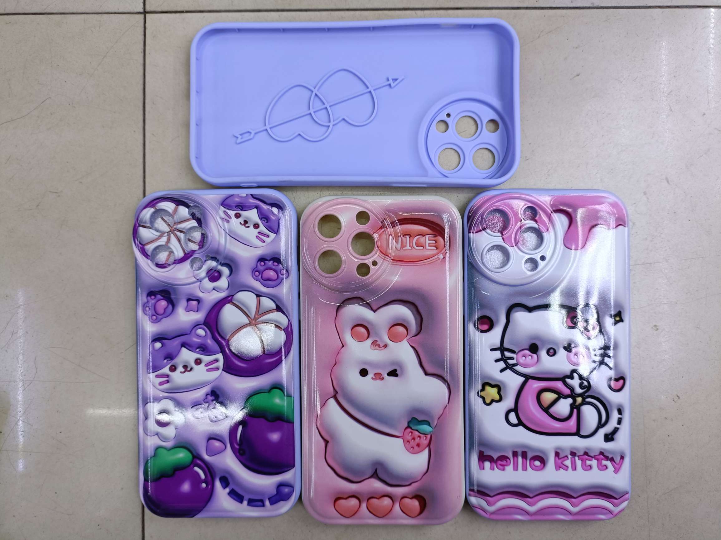 Circular hole camera inside love material printing phone case
