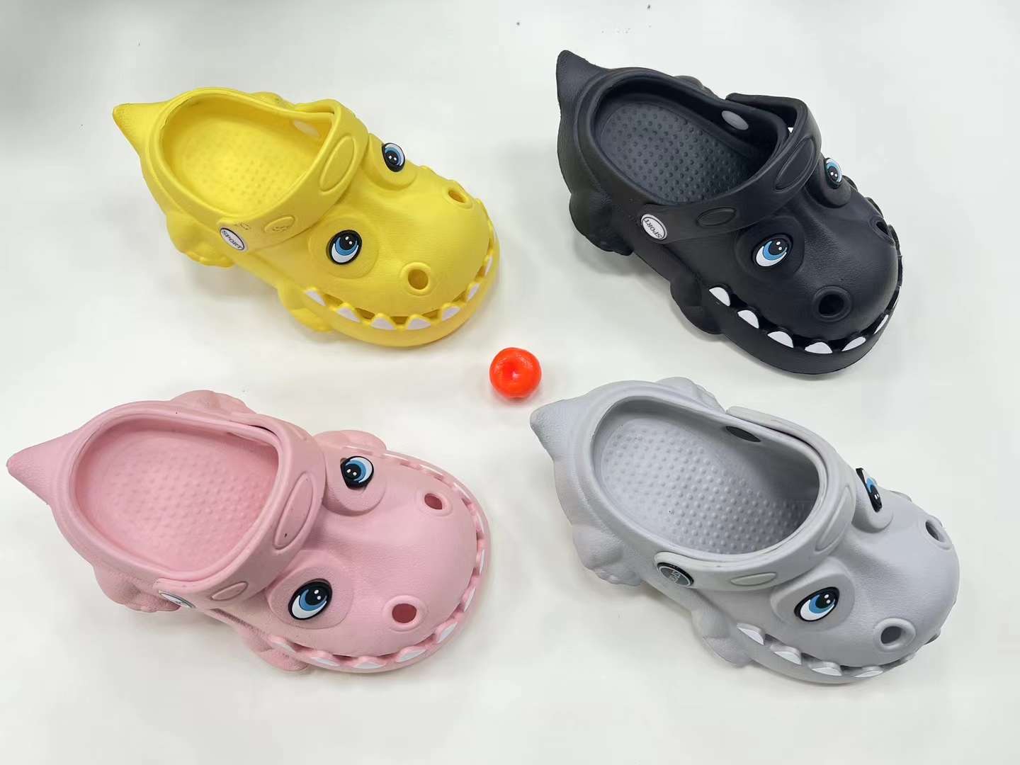 Children's slippers Summer Boys Girls Shark cute soft bottom bathroom home non-slip kids baby slippers 061