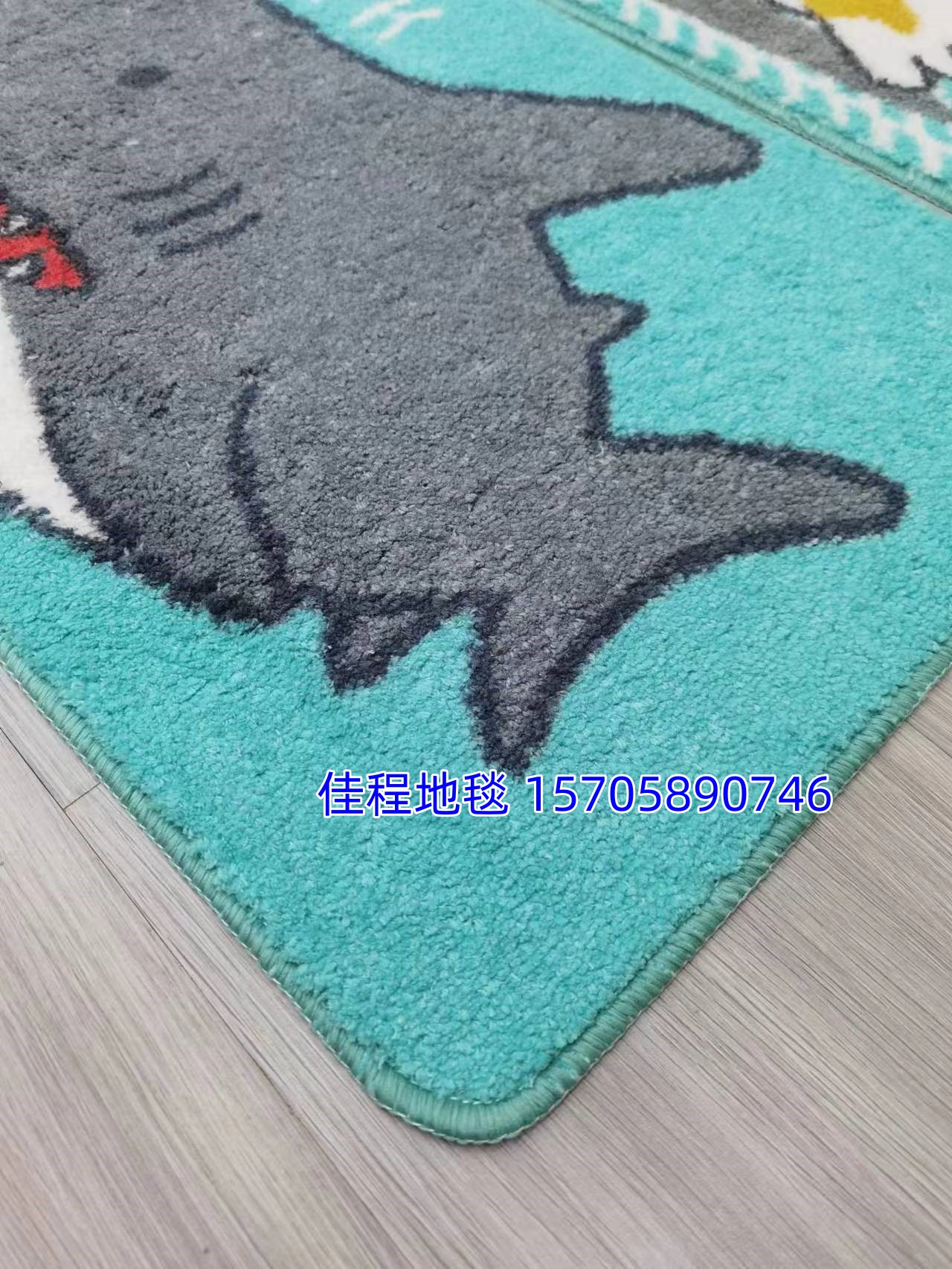 The new ultra-fine printed floor MATS, foot MATS, door MATS, anti-slip MATS, kitchen MATS, bathroom MATS, flower and plant series floor MATS and indoor MATS are of high quality with many patterns. The cartoon series flower and plant series measures 40*60cm Item Picture