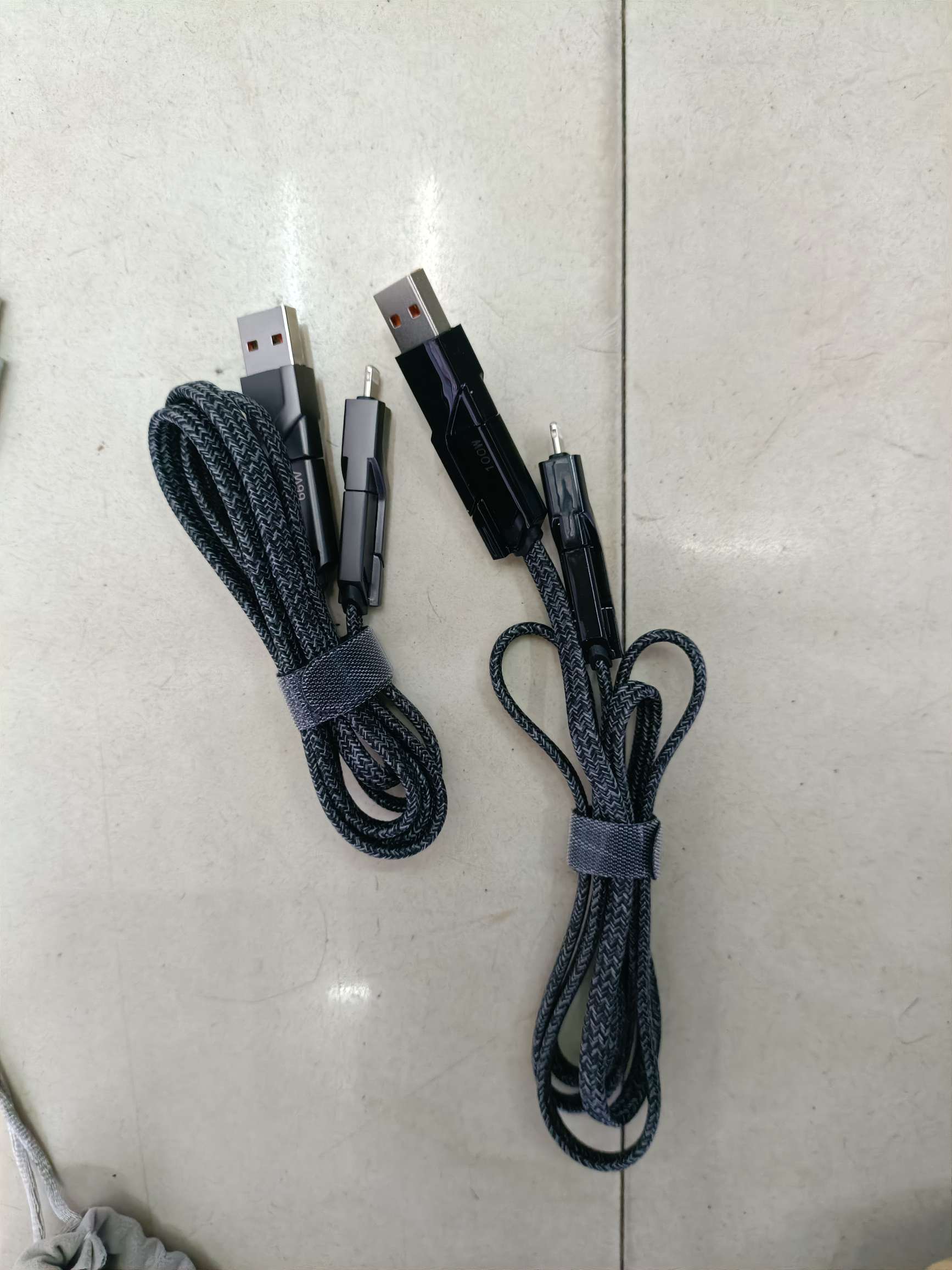 4-in-1 phone data cable Plastic metal model